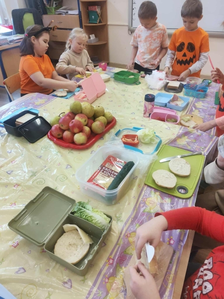 Messenger_creation_8A51A498-3399-4879-9C0C-D0EADC916787