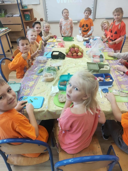 Messenger_creation_E617B3AF-36F0-4861-A568-3F054B06B4C9